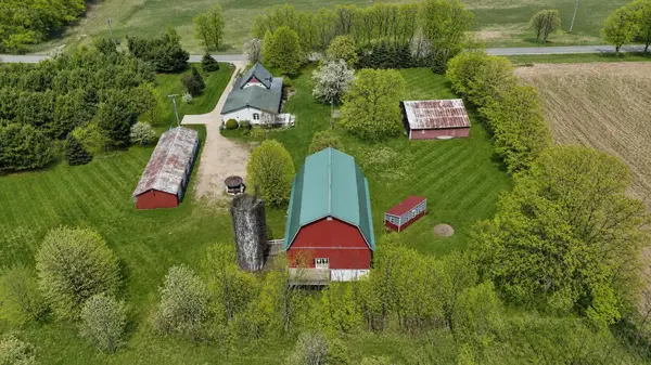11481 Cressey Road, Plainwell, MI 49080