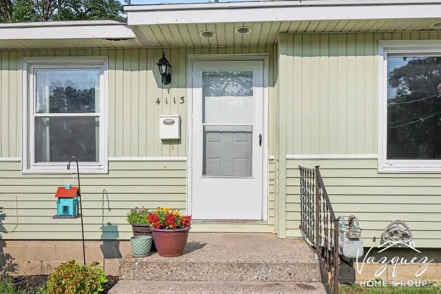 4113 Heron Avenue Sw, Wyoming, MI 49509 - #2