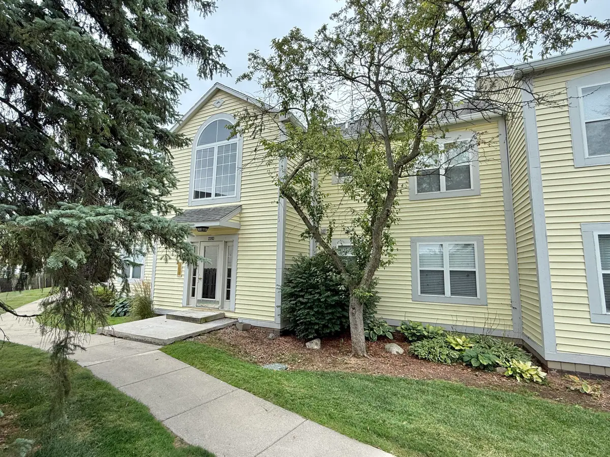 2203 S Huron Parkway S #4, Ann Arbor, MI 48104 - #1