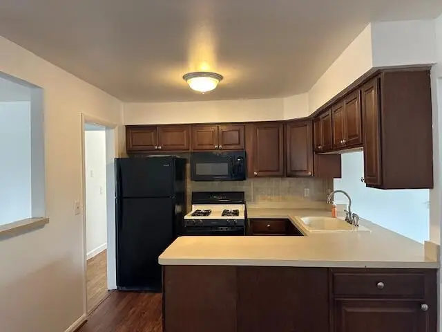 34242 S Aztec Drive, Westland, MI 48185 - #3