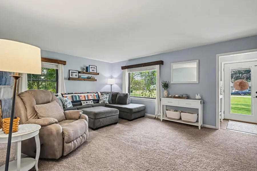 912 Wendover Boulevard, Norton Shores, MI 49441 - #3