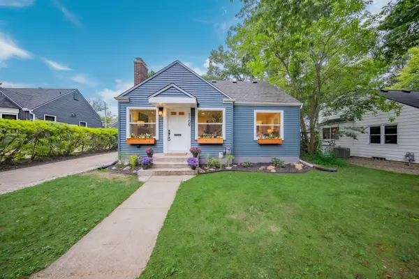 1109 Birk Avenue, Ann Arbor, MI 48103