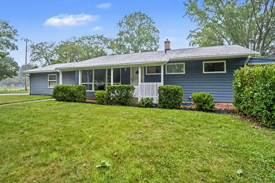 519 Claremont Street, Buchanan, MI 49107 - #2