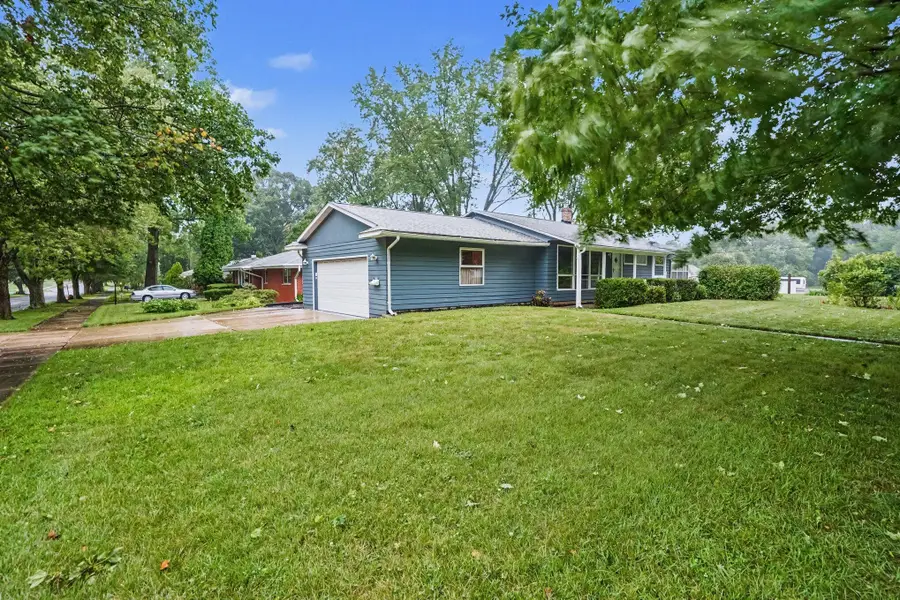 519 Claremont Street, Buchanan, MI 49107 - #3