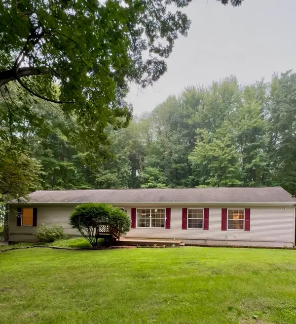 10641 Coopersfield Road, Chelsea, MI 48118