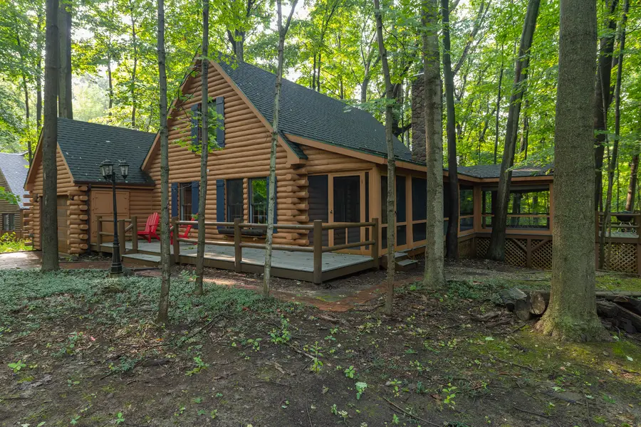 332 Charlestown Colony, Buchanan, MI 49107 - #3