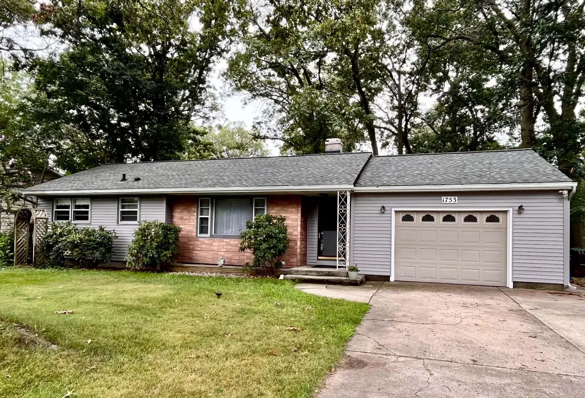 1753 Vine Avenue, Muskegon, MI 49442 - #1