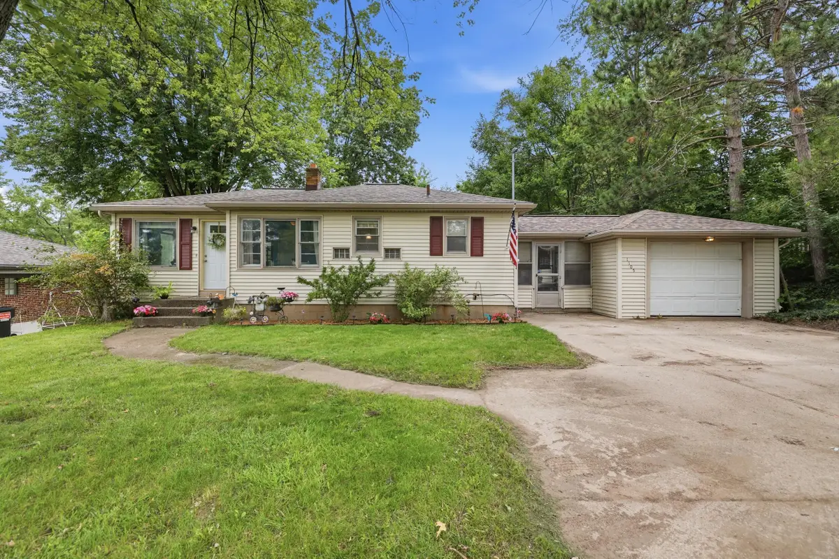 1105 52nd Street Se, Kentwood, MI 49508 - #1