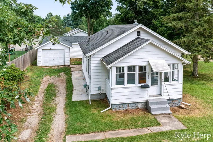 837 E Marshall Street, Hastings, MI 49058 - #2
