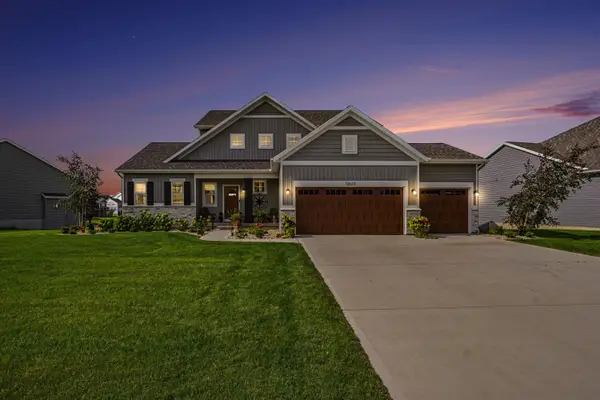 12623 Manchester Drive, Grand Haven, MI 49417