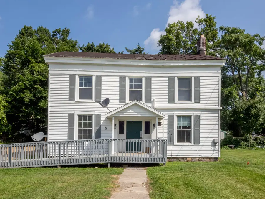621 Oak Street, Paw Paw, MI 49079 - #2