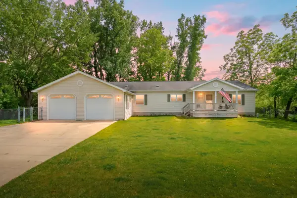 2038 E Bristol Road E, Dowling, MI 49050