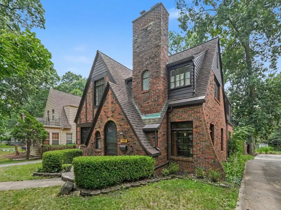903 Briarcliff Road, Jackson, MI 49203 - #3