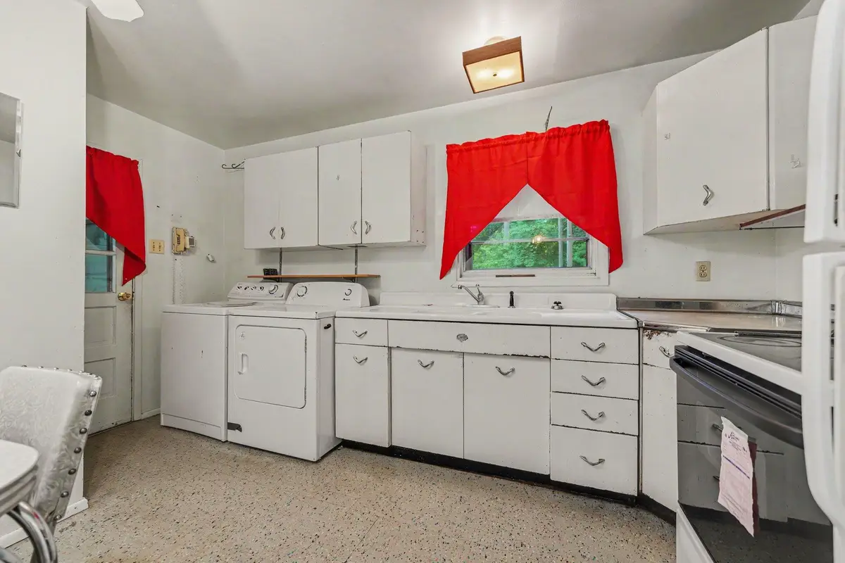 12348 Spruce Street, Sawyer, MI 49125 - #1