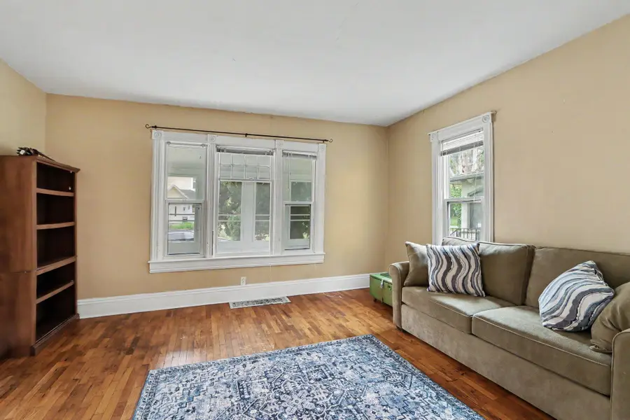 1236 Jefferson Avenue, Kalamazoo, MI 49006 - #3
