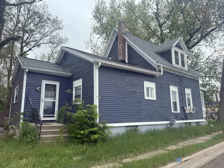 598 S Main Street, Adrian, MI 49221 - #2