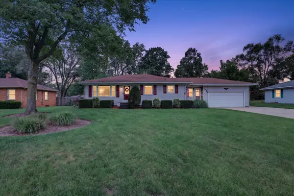 1055 Elmwood Drive, Jenison, MI 49428