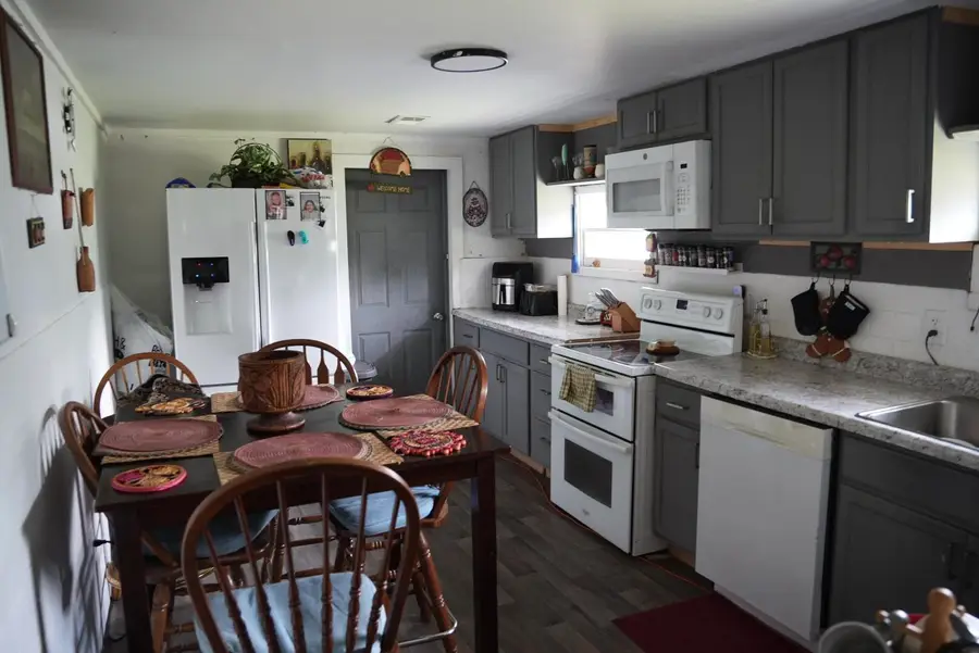 5644 102nd Avenue, Grand Junction, MI 49056 - #2