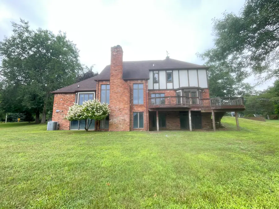 4635 S Jackson Road, Jackson, MI 49201 - #3