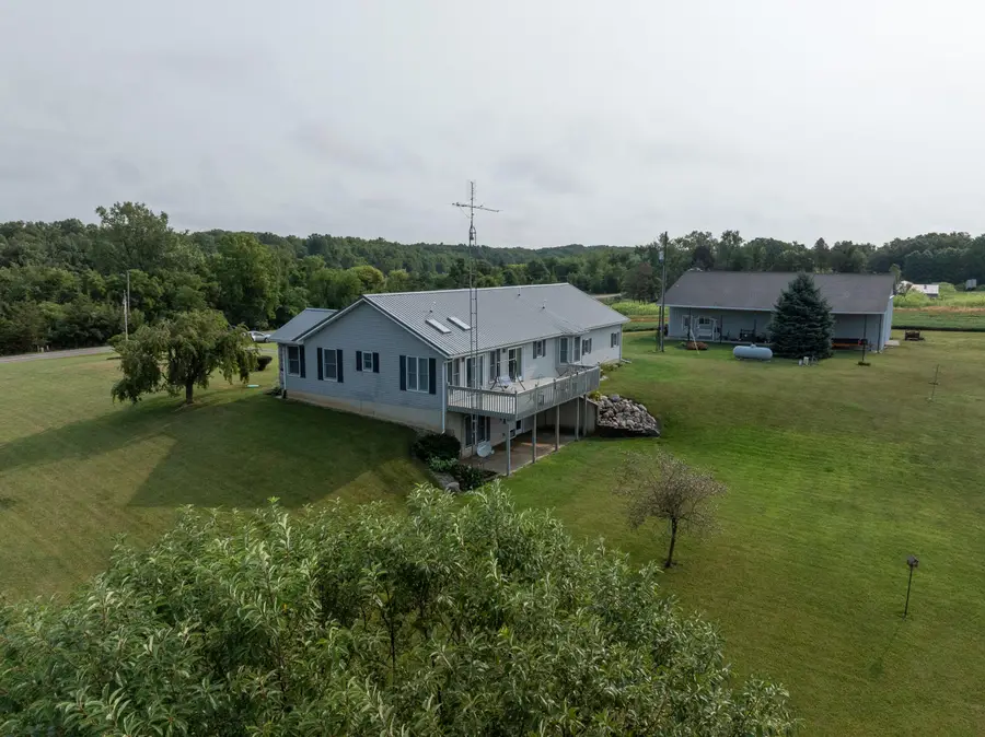 6819 Squawfield Road, Pittsford, MI 49271 - #3
