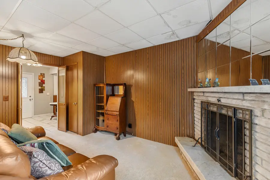 10246 Douglas Avenue, Plainwell, MI 49080 - #3