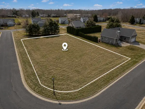 471 Wittenberg Path, St. Joseph, MI 49085