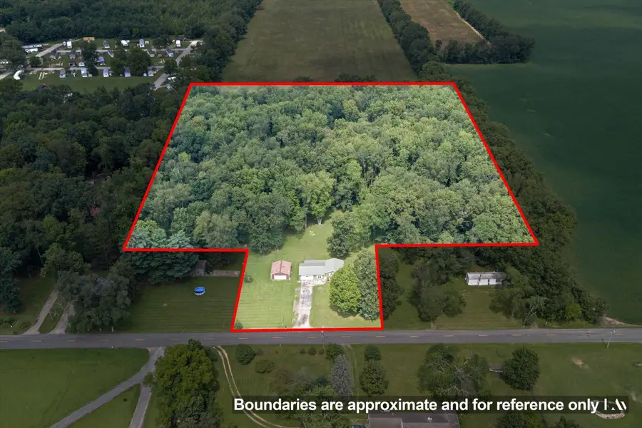 19070 State Line Road, Edwardsburg, MI 49112 - #2