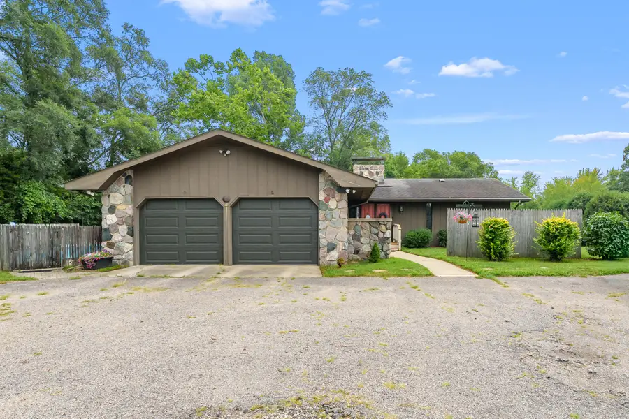 57131 Buckhorn Road, Three Rivers, MI 49093 - #2