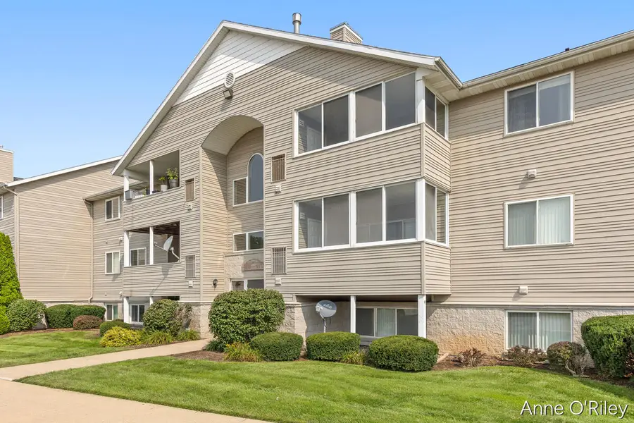 8372 N Jasonville Court Se, Caledonia, MI 49316 - #2