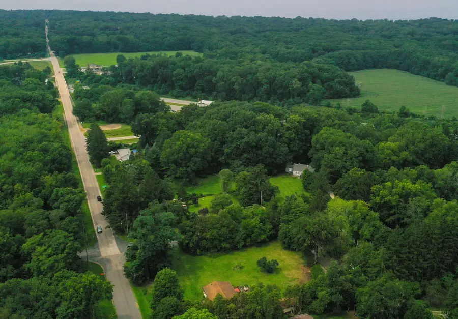 8887 Elm Valley Road, Union Pier, MI 49129 - #3