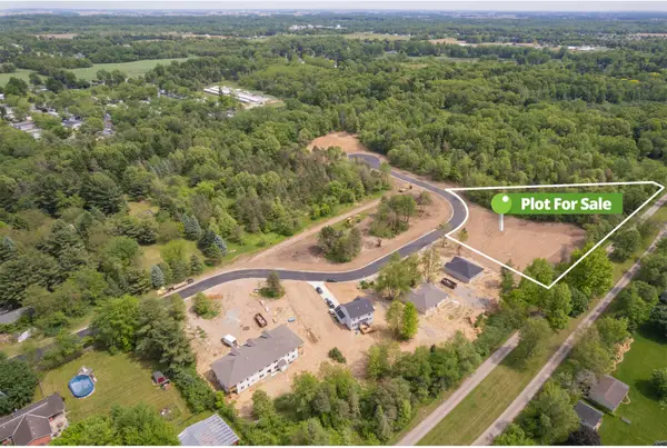 1 Gady Pines Drive, Adrian, MI 49221