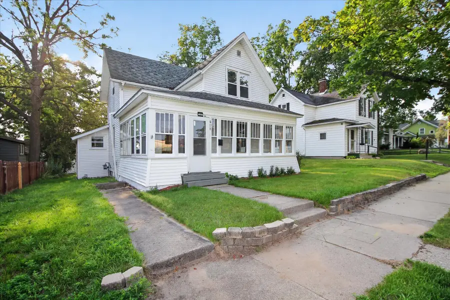 408 S Higbee Street, Reed City, MI 49677 - #3