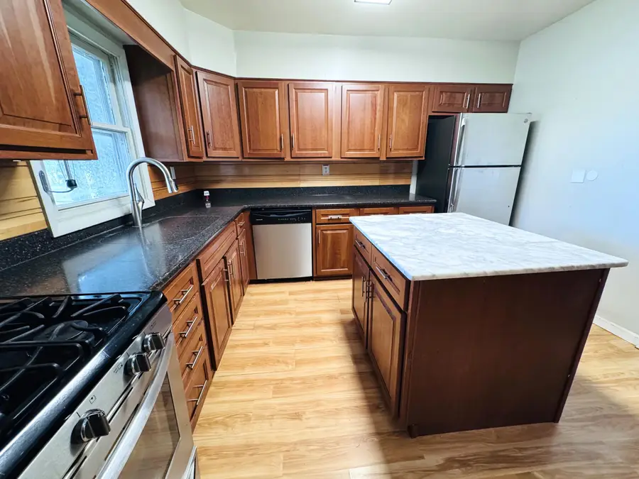37 N Lincoln Avenue, Niles, MI 49120 - #3