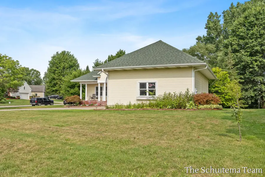 6219 Walton Heath Drive, Hudsonville, MI 49426 - #3