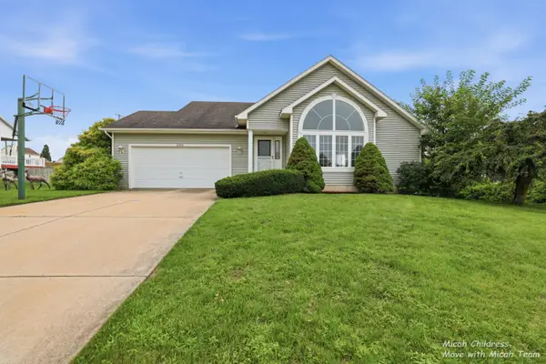 2700 Cape Coral Drive Sw, Wyoming, MI 49418