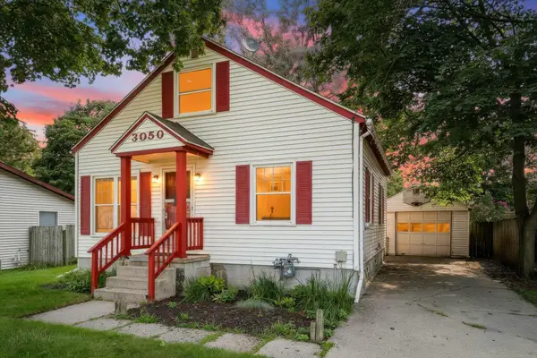3050 Highgate Avenue Sw, Wyoming, MI 49509