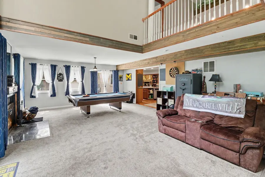 11991 Portage Lake Avenue, Pinckney, MI 48169 - #2