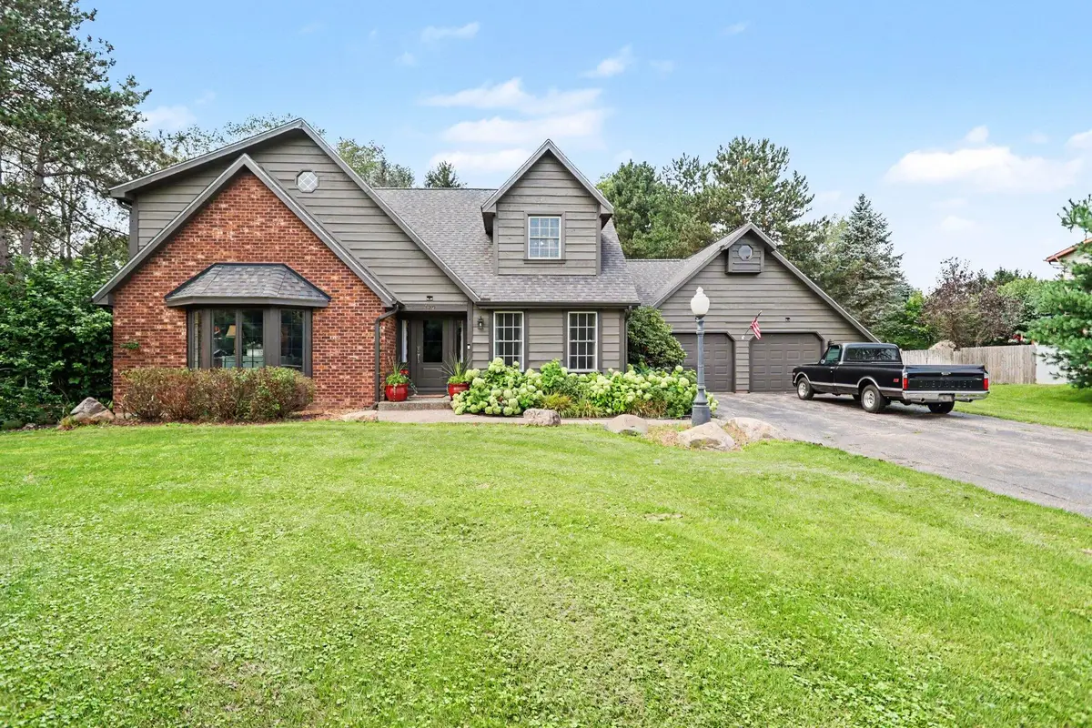 129 Minges Hills Drive, Battle Creek, MI 49015 - #1