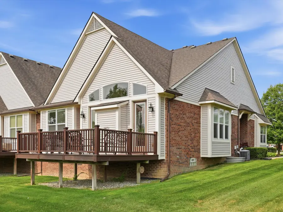 40466 Juniper Court, Clinton Township, MI 48036 - #3