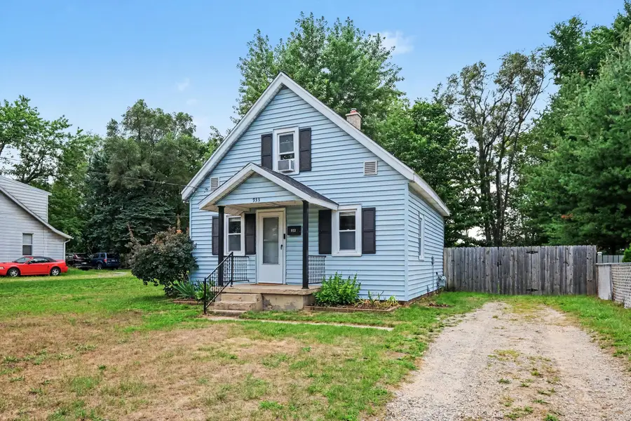 933 Benjamin Avenue Ne, Grand Rapids, MI 49503 - #2