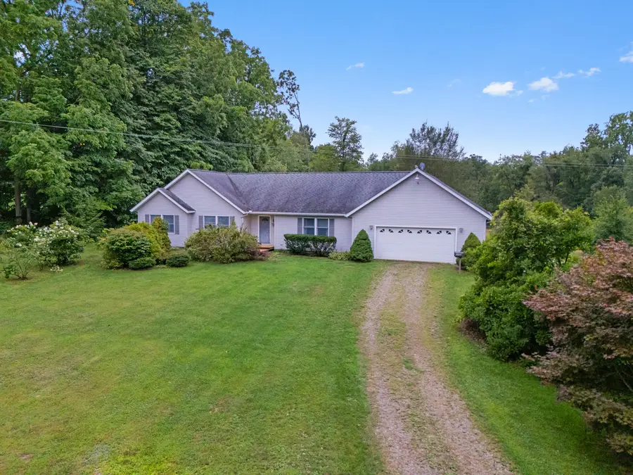 1152 Burbank Road, Quincy, MI 49082 - #2