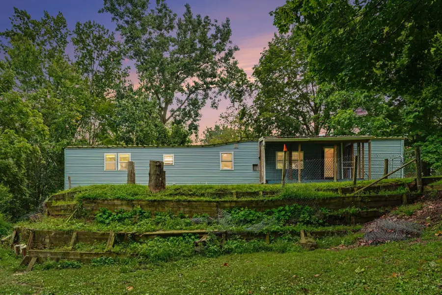 426 N 5th Street, Burr Oak, MI 49030 - #2