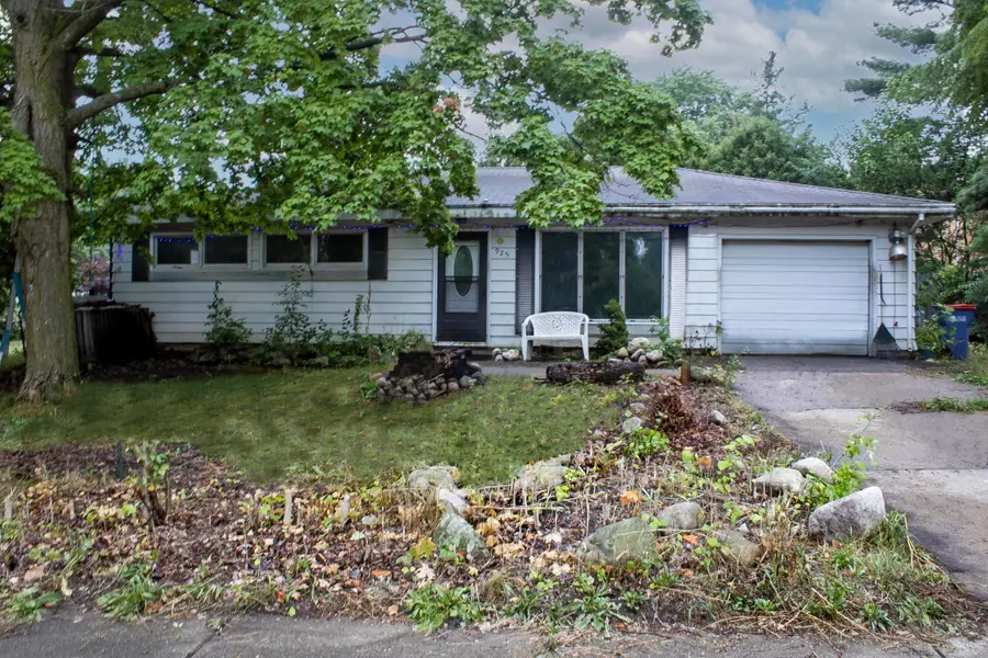925 Plymouth Avenue Ne, Grand Rapids, MI 49505 - #2