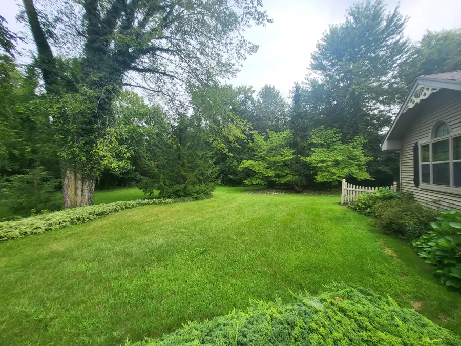 4240 Snow Road, Bridgman, MI 49106 - #3