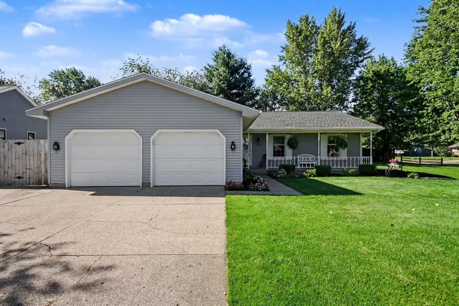 2162 Pinewood Street, Jenison, MI 49428 - #2