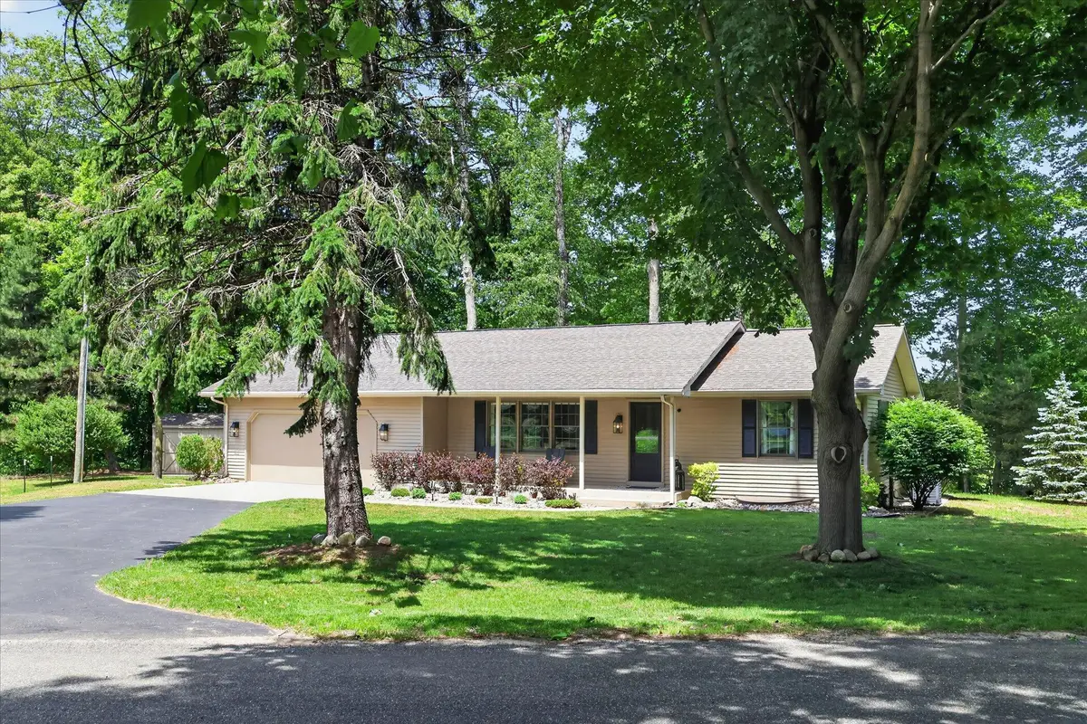 70070 2nd Avenue, South Haven, MI 49090 - #1