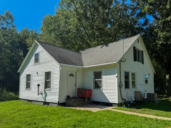 2661 E Empire Avenue, Benton Harbor, MI 49022