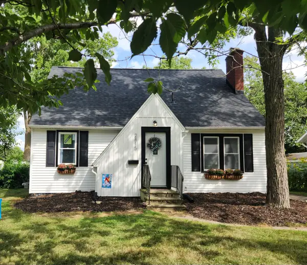 2815 Whittier Drive, Kalamazoo, MI 49001