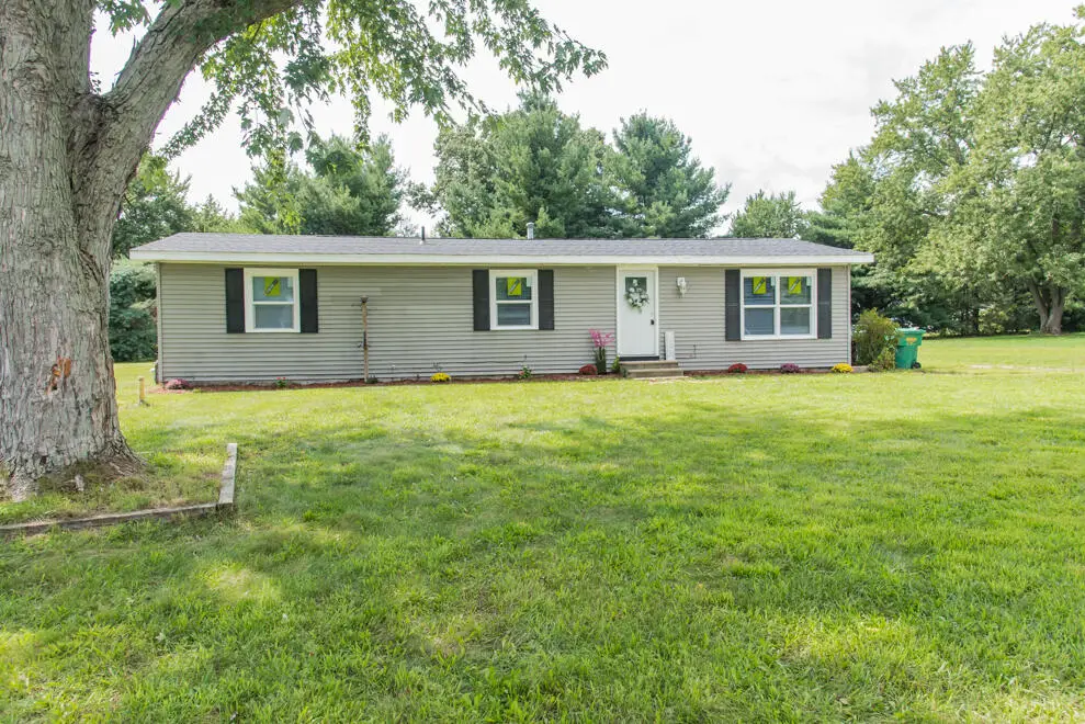 58048 Carman Drive, Three Rivers, MI 49093 - #1