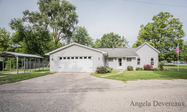 280 W Lake Street, Sand Lake, MI 49343